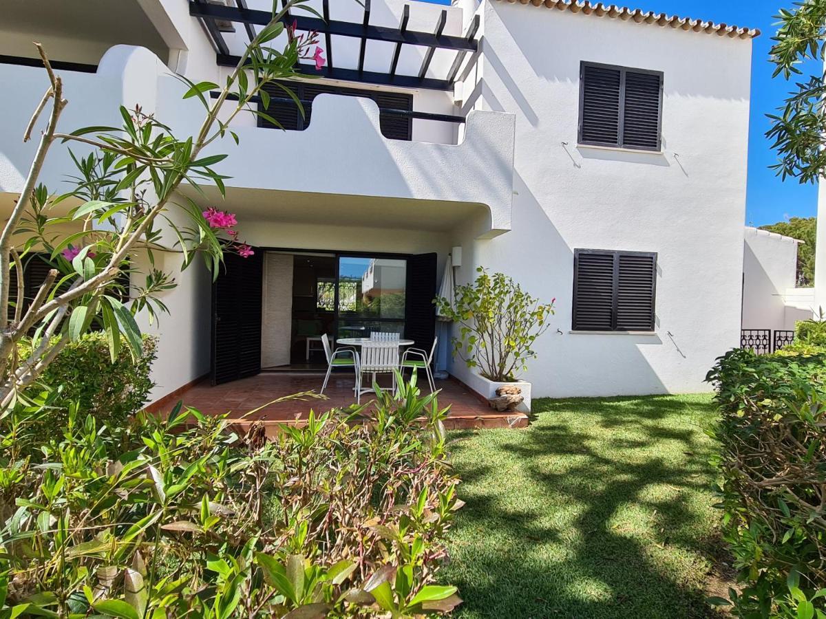 Apartamento Solar Dos Pinheiros Appartement Quarteira Buitenkant foto