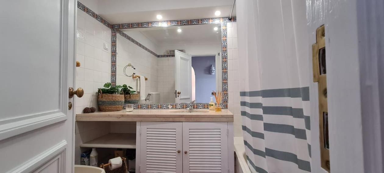 Apartamento Solar Dos Pinheiros Appartement Quarteira Buitenkant foto