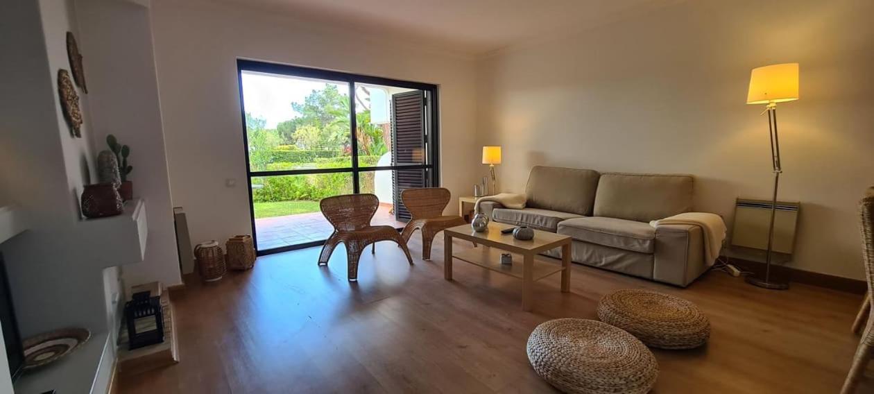 Apartamento Solar Dos Pinheiros Appartement Quarteira Buitenkant foto